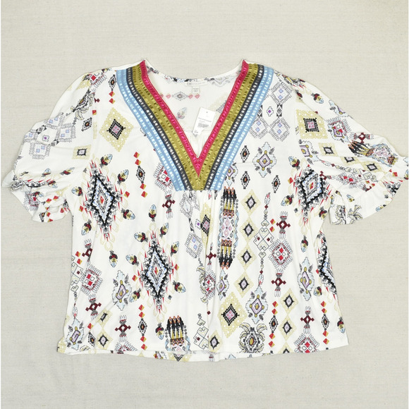 Cato Tops - NEW Cato Women Blouse Top V Neck Paisley Short Sleeve Polyester White Size 26/28